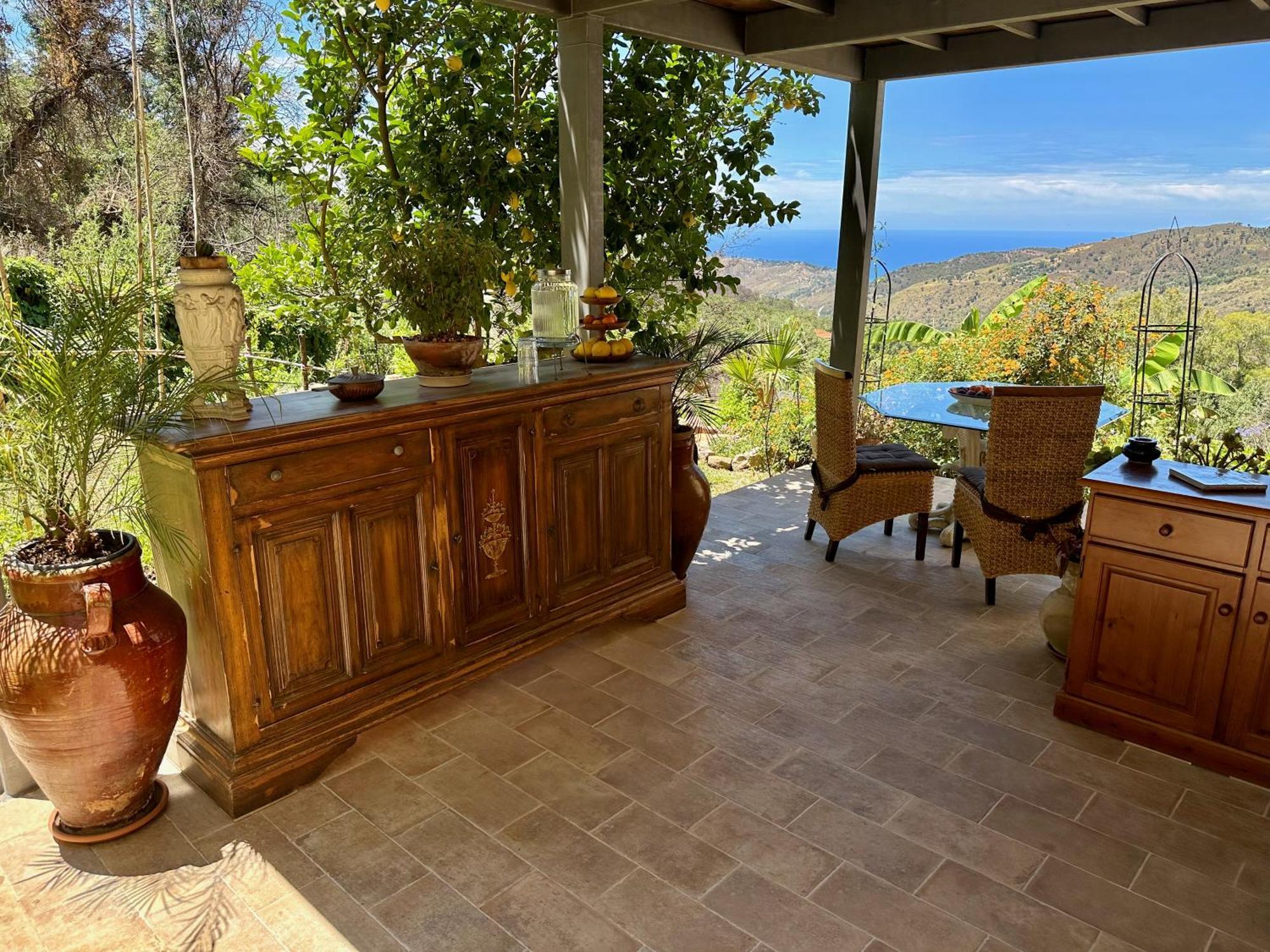 Cefalu Forest Hideout Luaran gambar